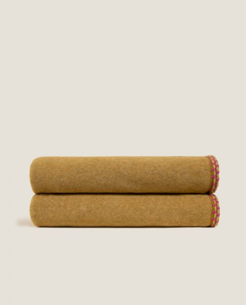 Покрывало Frati SOFT BAMBOO ZAFFERANO, желтый, 220х260, бамбук 40% полиэстер 60%, 1750г