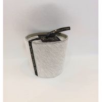 Свеча ароматическая Victoria with Love Hairy white 400гр