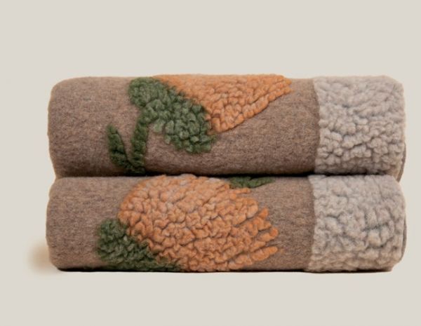 Плед Frati FANE SAFFRON 150x190 см, шерсть 80% полиэстер 20%, 900г
