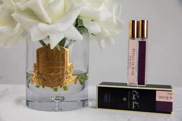 GRAND BOUQUET white BLACK BOX GOLDБольшой букет роз, 2 спрея по 10 мл, белый, ВхШхД 32х26х26 см