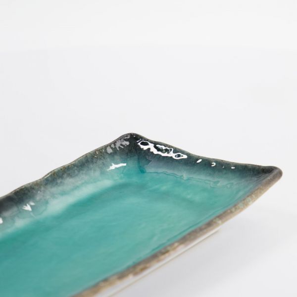 Тарелка Yamasaku Green Oblong 25.8x18.4x3.6 см, керамика TOKYO DESIGN
