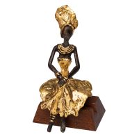 Скульптура сидящая женская фигура, бронза, 15 см