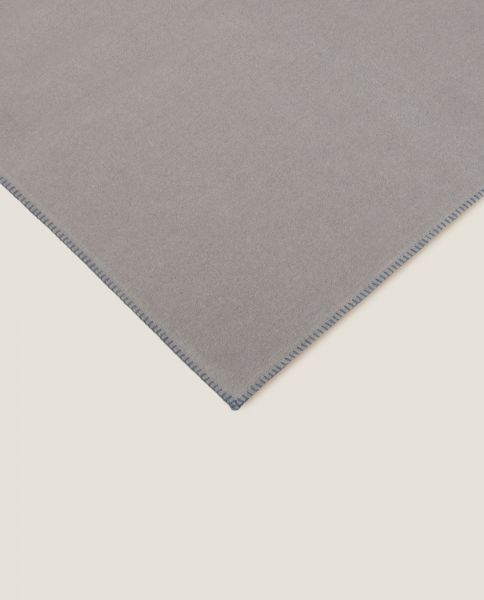 Плед Frati SOFT VISCOSE GRIGIO PERLA, серый, 130x160, вискоза 30% полиэстер 70%, 510г