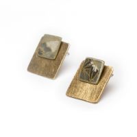 СЕРЬГИ Серьги-гвоздики квадратные черные, латунь, рисовая бумага1,5 см