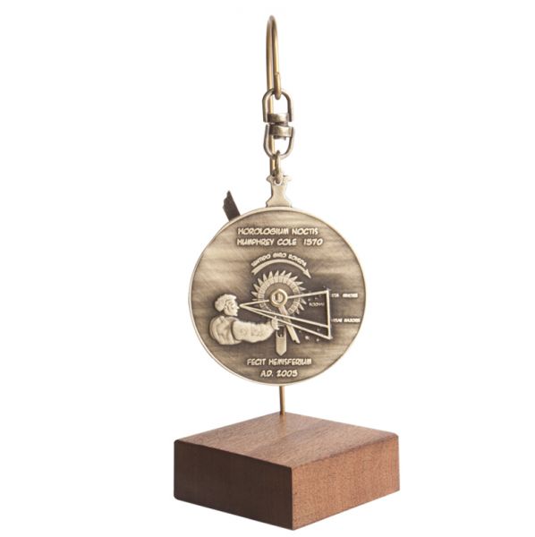 Миниатюрные ночные часы Hemisferium Miniature Nocturnal Dial, 13x5 см, толщина 6 мм, бронза
