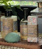 KONJAC Спонж натуральный для умывания лица из волокон конняку с экстрактом зеленого чая