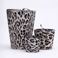 Свеча ароматическая Victoria with Love Hairy ciuffo black 400гр