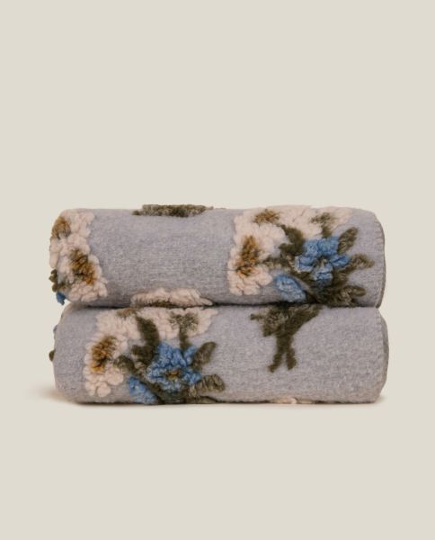 Плед BUNCH OF FLOWERS GREY 150x200 см шерсть 55% полиэстер 45%, 1070г FRATI HOME
