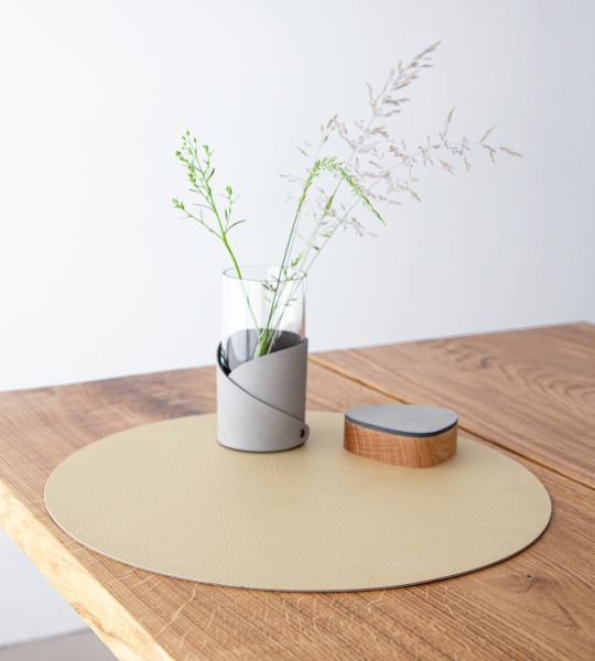 Сервировочная салфетка из натуральной кожи круглая 40 см, цвет золотой, Hippo LIND DNA 990155