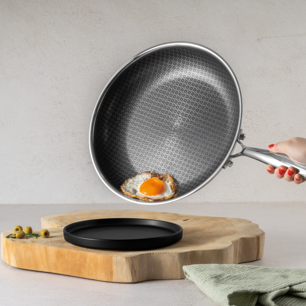 Набор посуды 6 предметов, серебристый-черный Eternal BERLINGER HAUS
