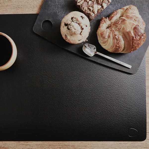 Сервировочная салфетка из натуральной кожи прямоугольная 30х40 см, цвет черный, Bull LIND DNA 98402