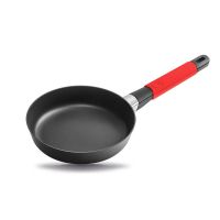Сковорода ?20cm, с красной силиконовой ручкой, h=5 cm     (10)     30120r