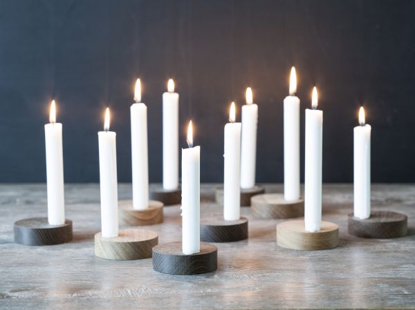 Магнитные подсвечники для высоких свечей круглые, набор 2 шт, цвет натуральный дуб, LIND DNA 98413