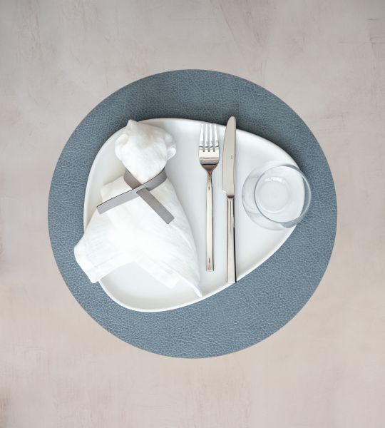 Сервировочная салфетка из натуральной кожи круглая 40 см, цвет голубой, Hippo LIND DNA 981155