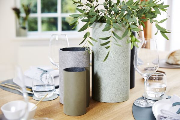 Ваза для цветов с кожаной отделкой, цвет серый антрацит, LIND DNA 98811