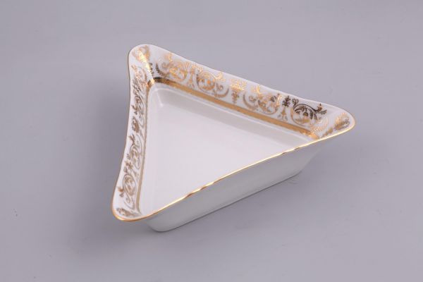 Салатник треугольный Соната 25 см Золотые узоры 07111434-1373 LEANDER