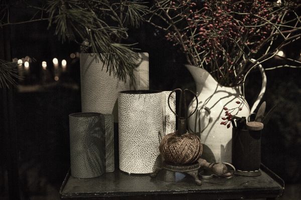 Ваза для цветов с кожаной отделкой, цвет бело-серый, LIND DNA 98968