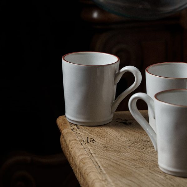 Кружка Beja 360 мл, белый/красный Costa Nova