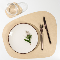 Сервировочная салфетка из натуральной кожи трапеция 36х42 см, кремовая NUPO VERO 511005