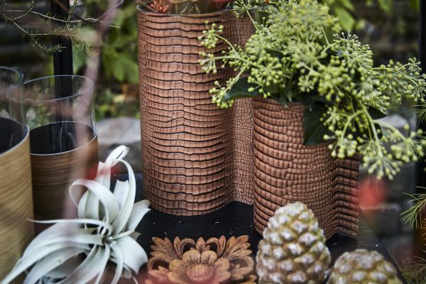 Ваза для цветов с кожаной отделкой, цвет коричневый, LIND DNA 98913