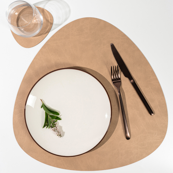 Подставка под кружку из натуральной кожи треугольный песочный, NUPO Vero 522007
