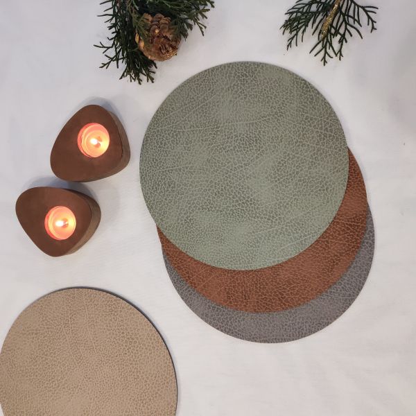 Сервировочная салфетка из натуральной кожи круглая 40 см, цвет серый антрацит, Hippo LIND DNA 98867