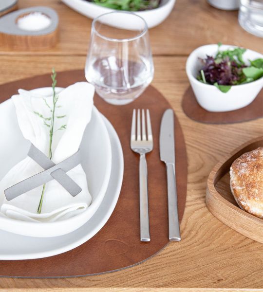 Сервировочная салфетка из натуральной кожи фигурная 36х42 см, цвет коньячный, Bull LIND DNA 990246