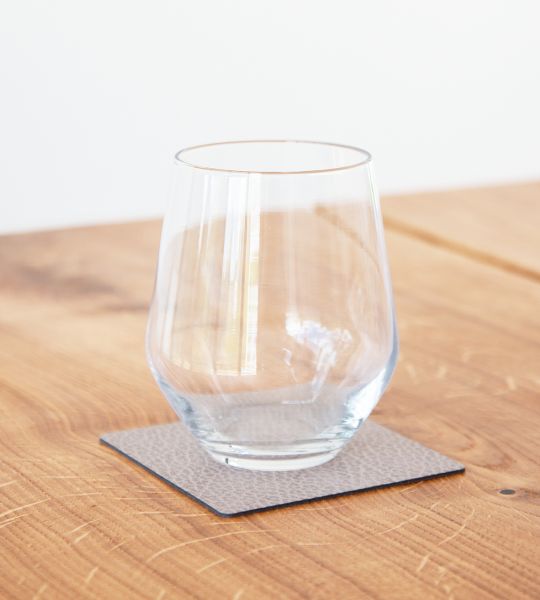 Подставка под кружку из натуральной кожи квадратный 10x10 см, цвет теплый серый, HIPPO LIND DNA 990228