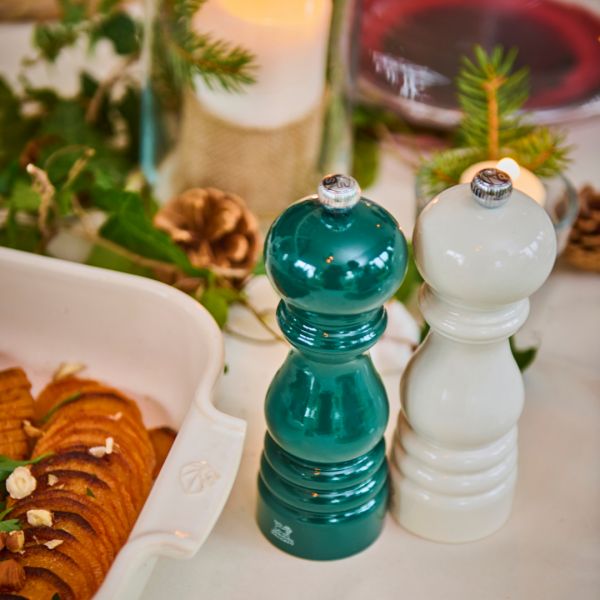 Набор мельниц для соли и перца на подствке, 6 степеней помола, 15 см, дерево, зеленый, белый, Paris u'select PEUGEOT