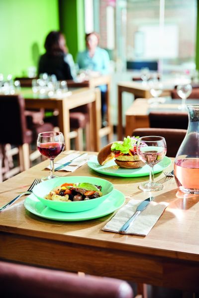 Тарелка обеденная ДИВАЛИ ЛАЙТ ТЮРКУАЗ 25см LUMINARC