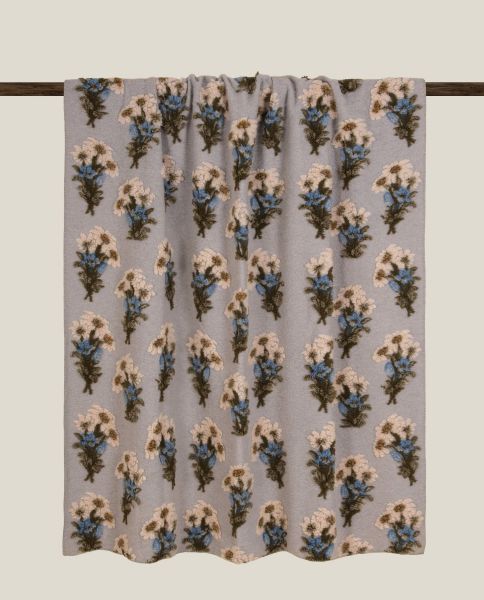 Плед BUNCH OF FLOWERS GREY 150x200 см шерсть 55% полиэстер 45%, 1070г FRATI HOME
