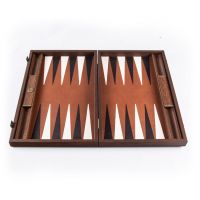 Нарды Manopoulos BACKGAMMON с боковыми стойками, отделка карамельно-коричневая эко-кожа, фон рыжий, рисунок белый и черный, ручная работа, 48x30 см