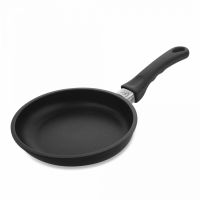 Сковорода 20 см AMT Frying Pans Titan для индукционных плит с фиксированной ручкой AMT I-420FIX