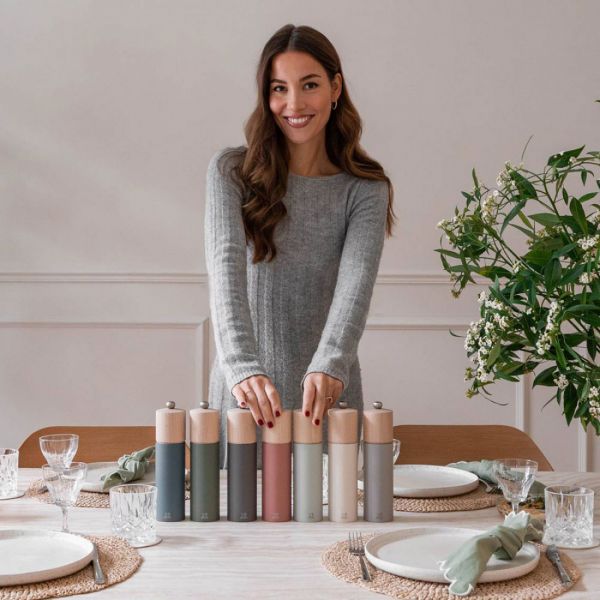 Мельница для перца, 21 см, дерево, темно-серый, Boreal, 44305, PEUGEOT