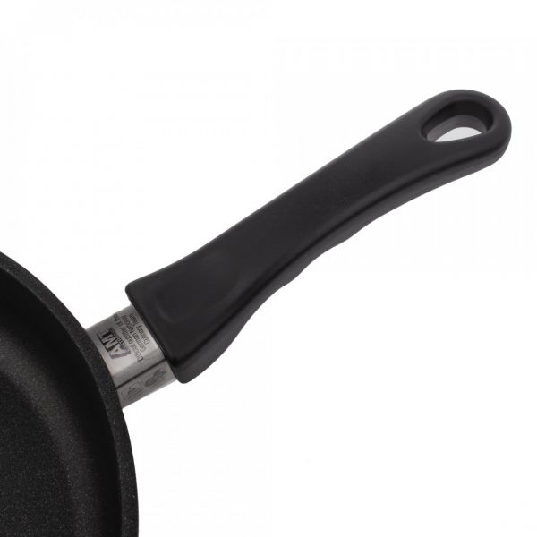 Сковорода 28 см для индукционных плит, фиксированная ручка, литой алюминий с антипригарным покрытием, Frying Pans Titan, AMT I-528FIX, AMT