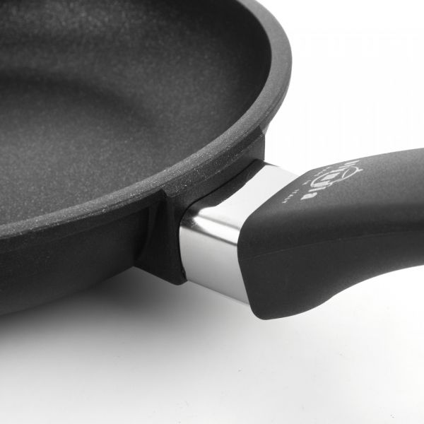 Сковорода для индукционных плит с антипригарным покрытием 20 см, литой алюминий с алмазным порошком, черный, Diamant Plus, 410.20, OLYMPIA