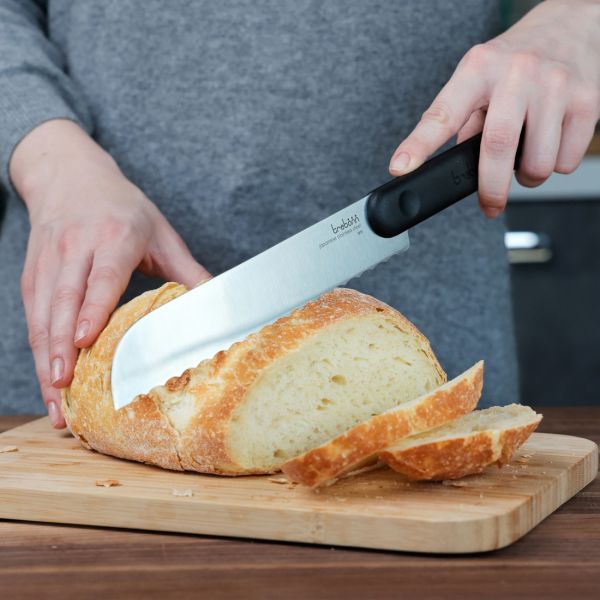 Нож кухонный для хлеба 20 см, черная ручка, Chopping boards and Knives TREBONN