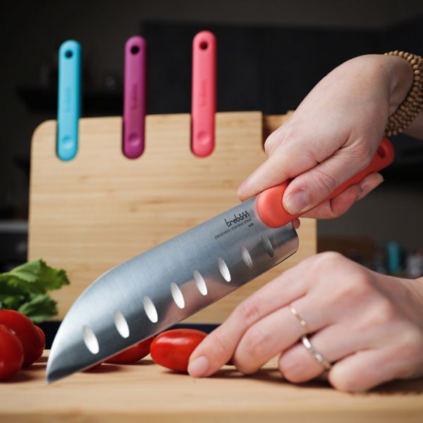 Набор кухонный 6 предметов: 4 ножа в подставке, доска разделочная из бамбука, 30х20 см, Chopping boards and Knives TREBONN