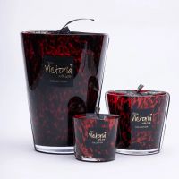 Свеча ароматическая Victoria with Love Dots red 400гр, выдувное стекло