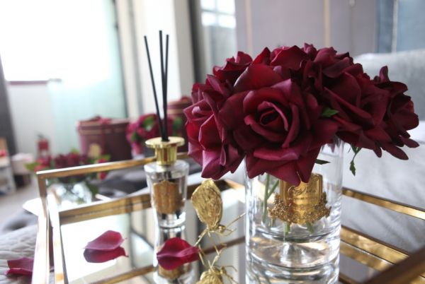GRAND BOUQUET Carmine Red Большой букет роз, 2 спрея, красный, ВхШхД 32х26х26 см