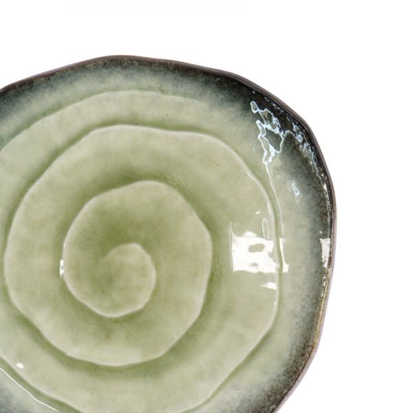 Чаша Yamasaku Green треугольная 16.5x2 см, керамика TOKYO DESIGN