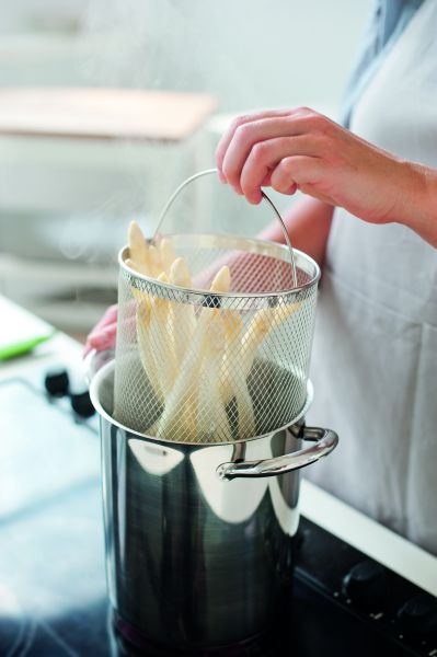 Кастрюля BEKA KITCHEN AIDS 4,1 л 16 см для варки спаржи с ситом 