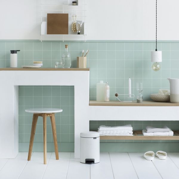 Мусорный бак с педалью newIcon 3 л белый  