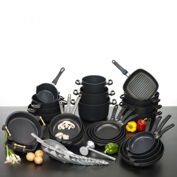 Сотейник 26 см AMT Frying Pans литой алюминий с антипригарным покрытием