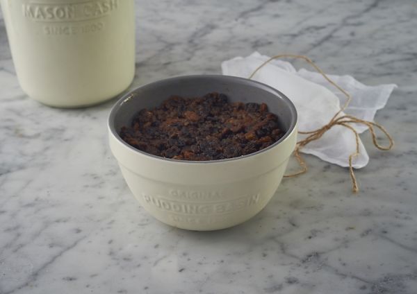 Емкость для пудинга с крышкой Innovative Kitchen 0,9 л