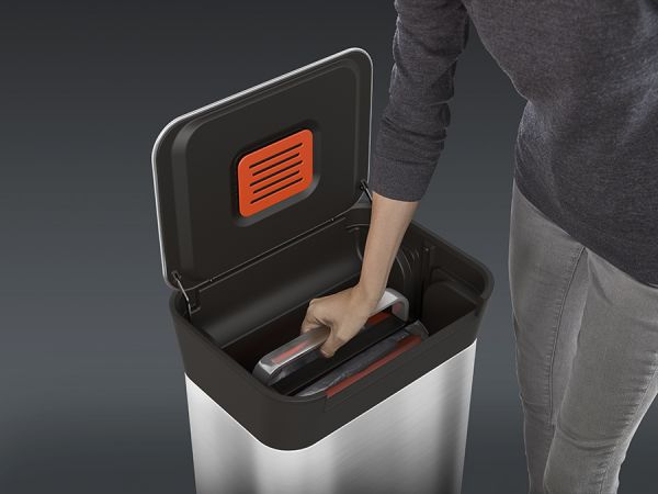 Контейнер для мусора Titan с прессом