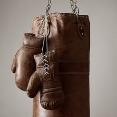 Перчатки для бокса RESTORATION HARDWARE 