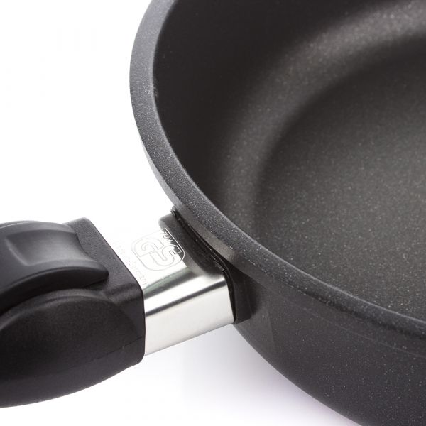 Сковорода глубокая 28 см AMT Frying Pans Titan для индукционных плит со съемной ручкой