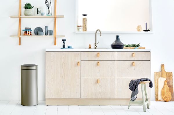 Мусорный бак TOUCH BIN new (30л) Brabantia