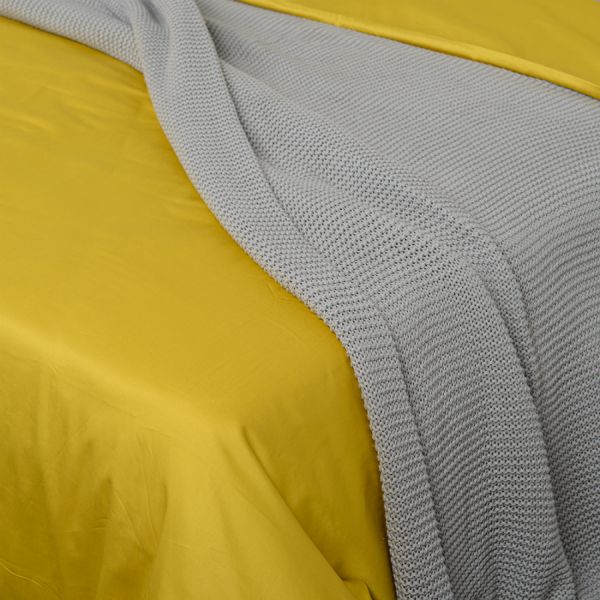 Комплект постельного белья двуспальный из сатина горчичного цвета из коллекции Essential